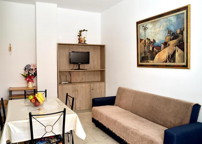 Antonios Apartments