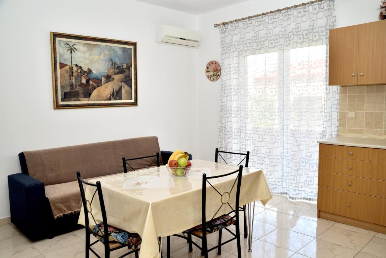 Antonios * Archangelos (Rhodes)